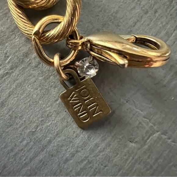 John Wind Sorority E Charm Gold Tone Chainlink Bracelet - Picture 2 of 6